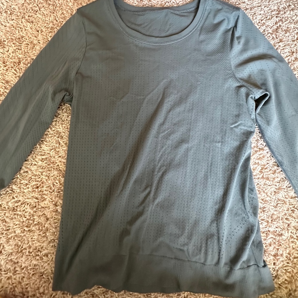 Athleta Long Sleeve